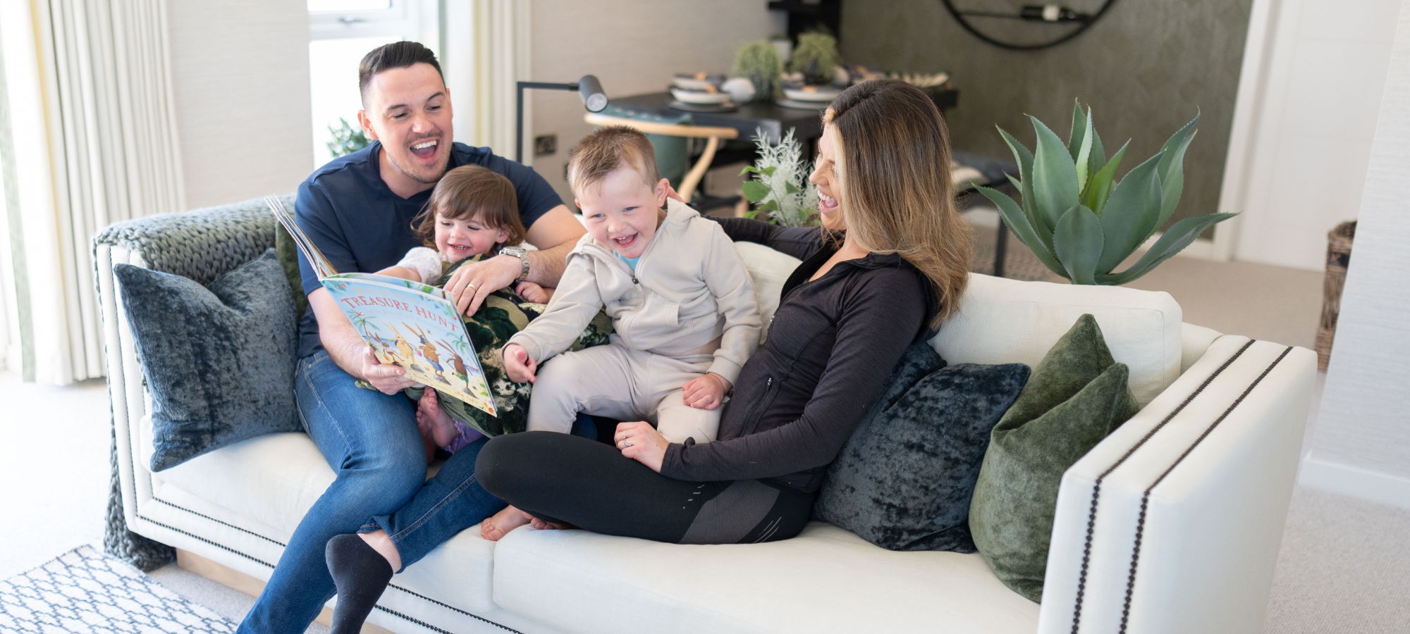 Website Header Image Unlock