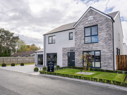 Showhome Sale & Leaseback
